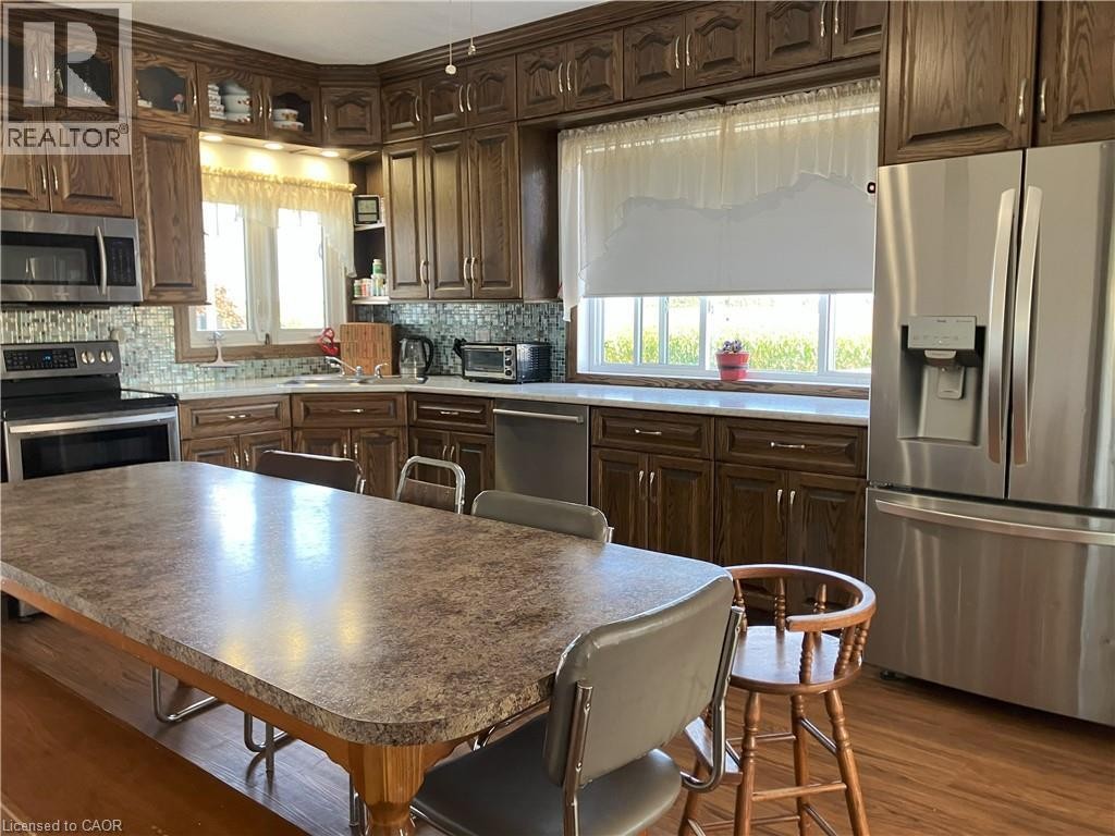 












1716 BRUCE RD 86 Road

,
Lucknow,




Ontario
N0G2H0

