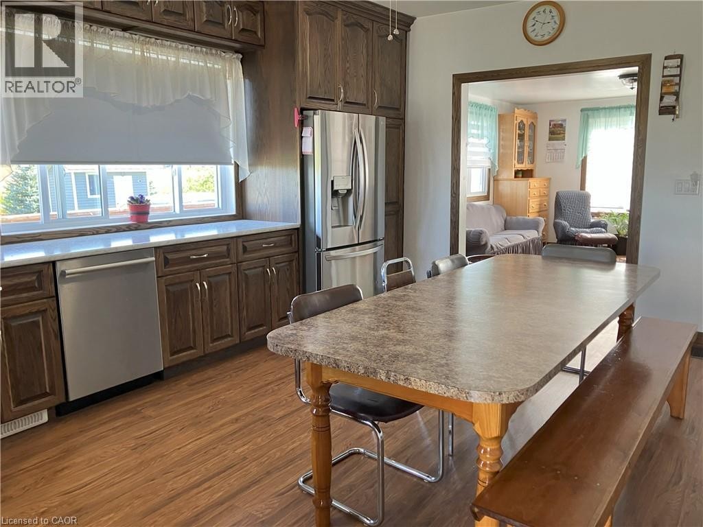 












1716 BRUCE RD 86 Road

,
Lucknow,




Ontario
N0G2H0

