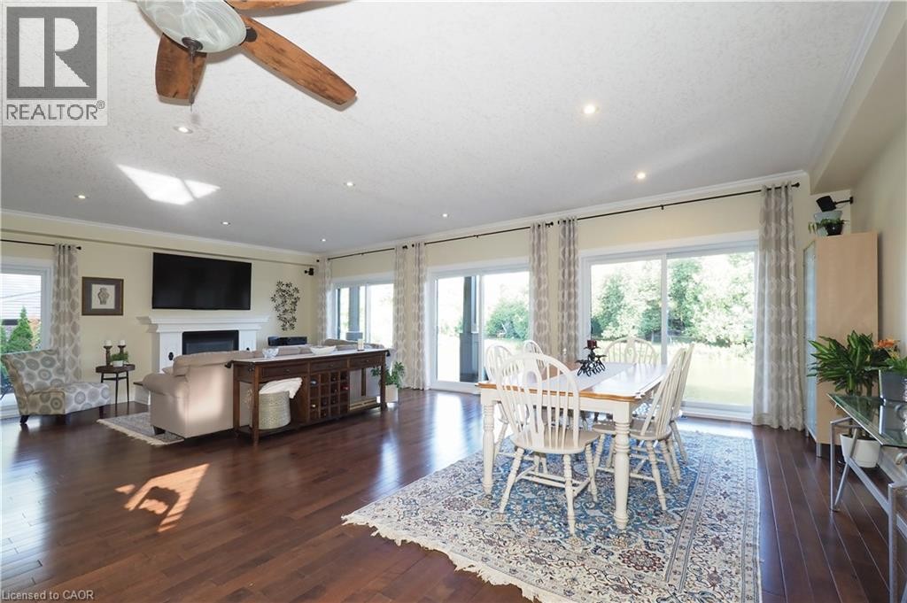 












530 ST ANDREW Street E

,
Fergus,




Ontario
N1M1R6

