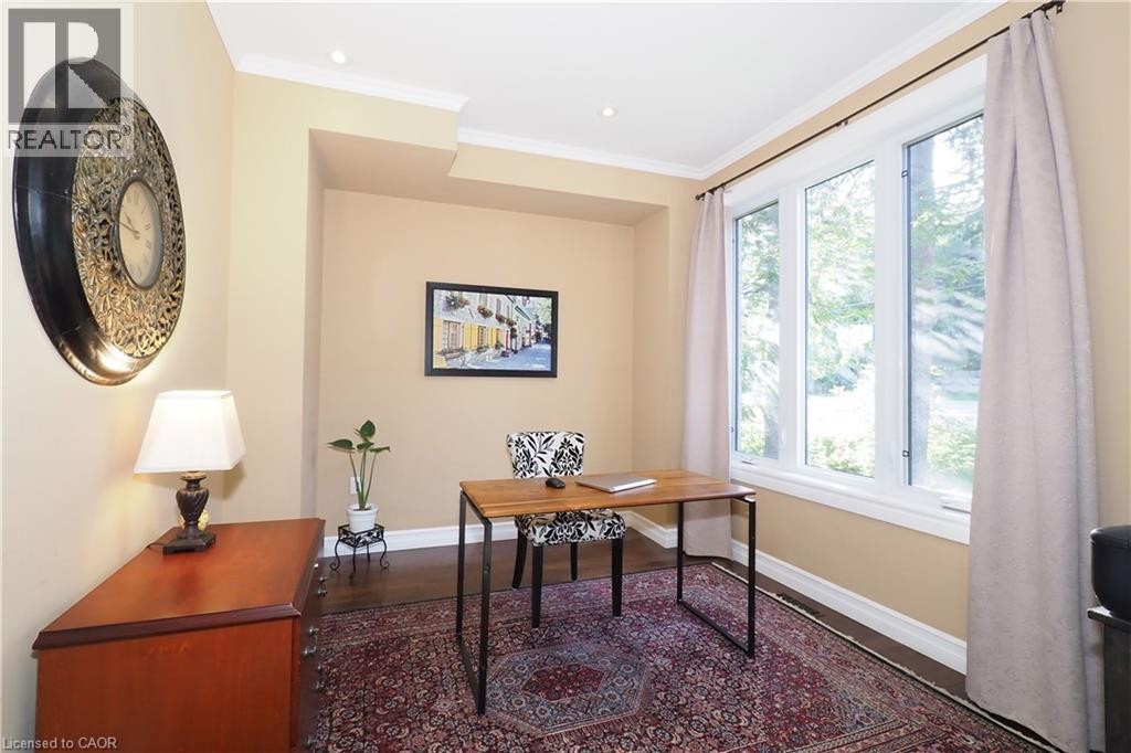 












530 ST ANDREW Street E

,
Fergus,




Ontario
N1M1R6

