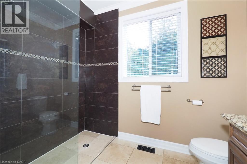 












530 ST ANDREW Street E

,
Fergus,




Ontario
N1M1R6

