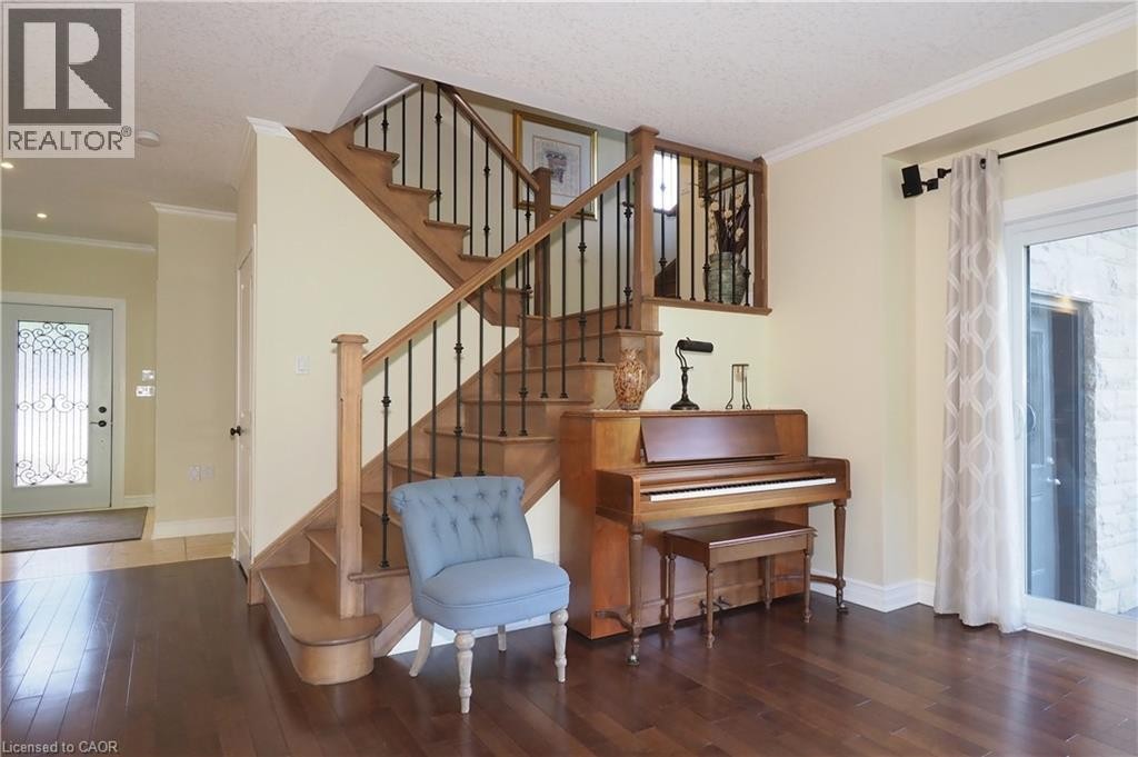 












530 ST ANDREW Street E

,
Fergus,




Ontario
N1M1R6

