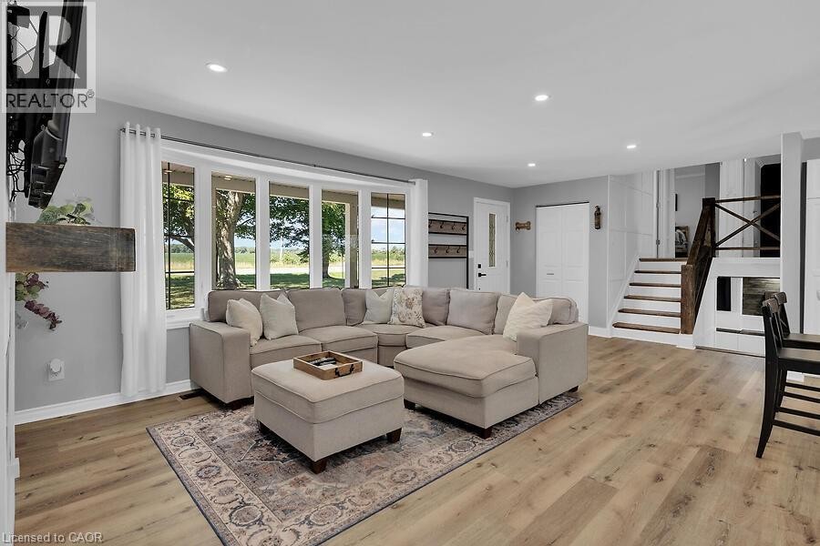 












795 PORT MAITLAND Road

,
Dunnville,




Ontario
N1A2W6

