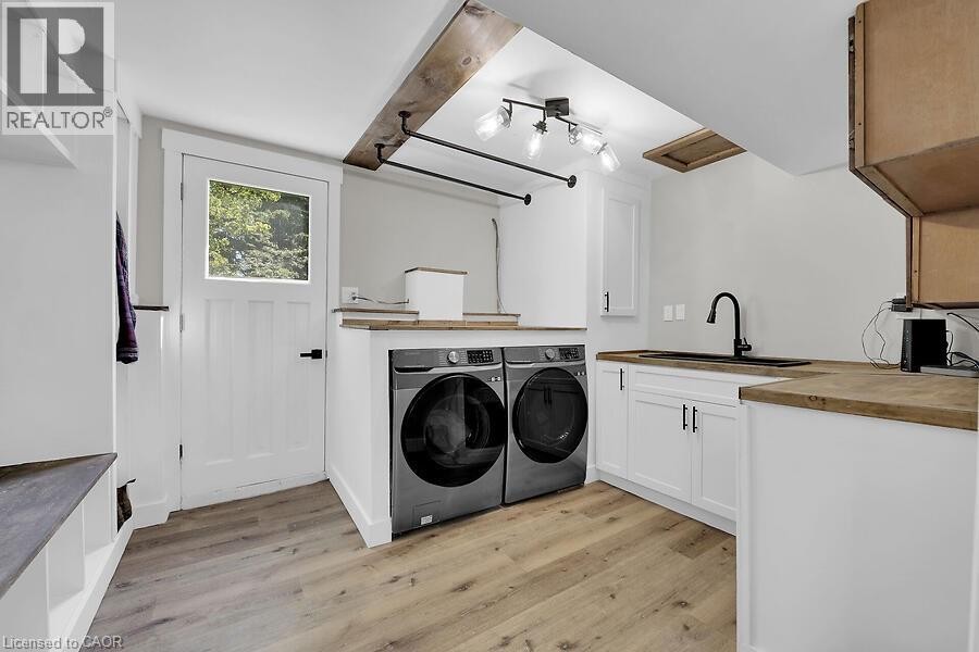 












795 PORT MAITLAND Road

,
Dunnville,




Ontario
N1A2W6

