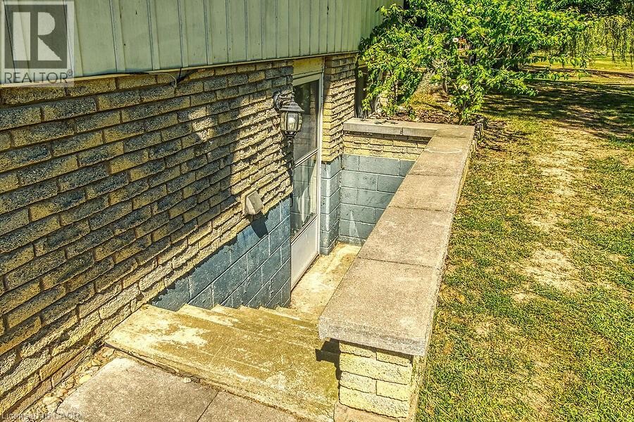 












795 PORT MAITLAND Road

,
Dunnville,




Ontario
N1A2W6

