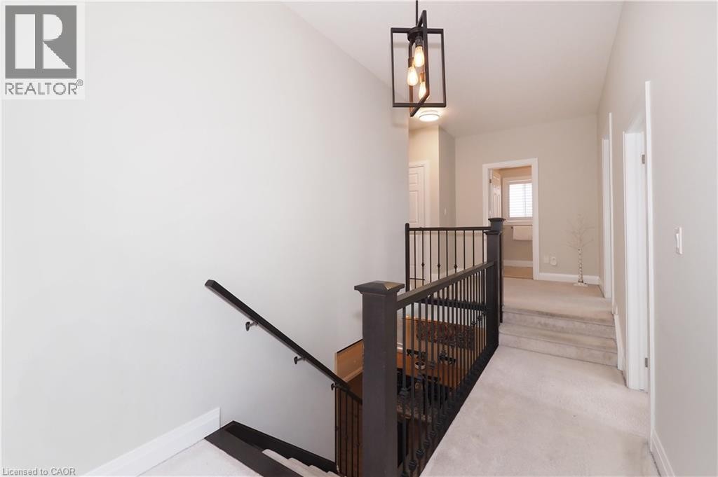 












604 PINERY Trail

,
Waterloo,




Ontario
N2V2Y6

