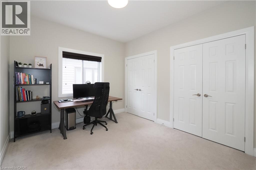 












604 PINERY Trail

,
Waterloo,




Ontario
N2V2Y6

