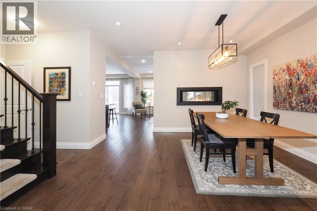 












604 PINERY Trail

,
Waterloo,




Ontario
N2V2Y6

