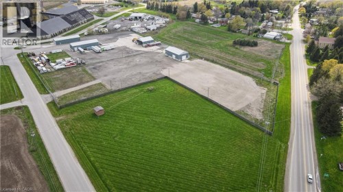 Feet From 401 Exit #208