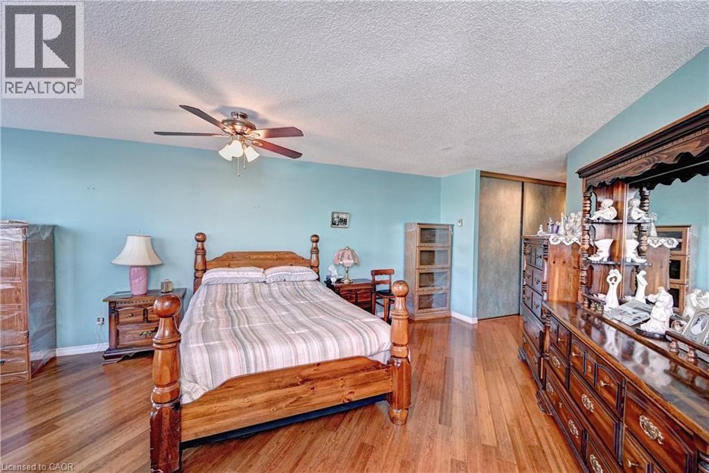 












24 MARILYN Drive N Unit# 401

,
Guelph,




Ontario
N1H8E9

