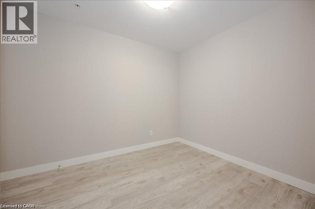 












1 VICTORIA Street S Unit# 811

,
Kitchener,




Ontario
N2G0B5

