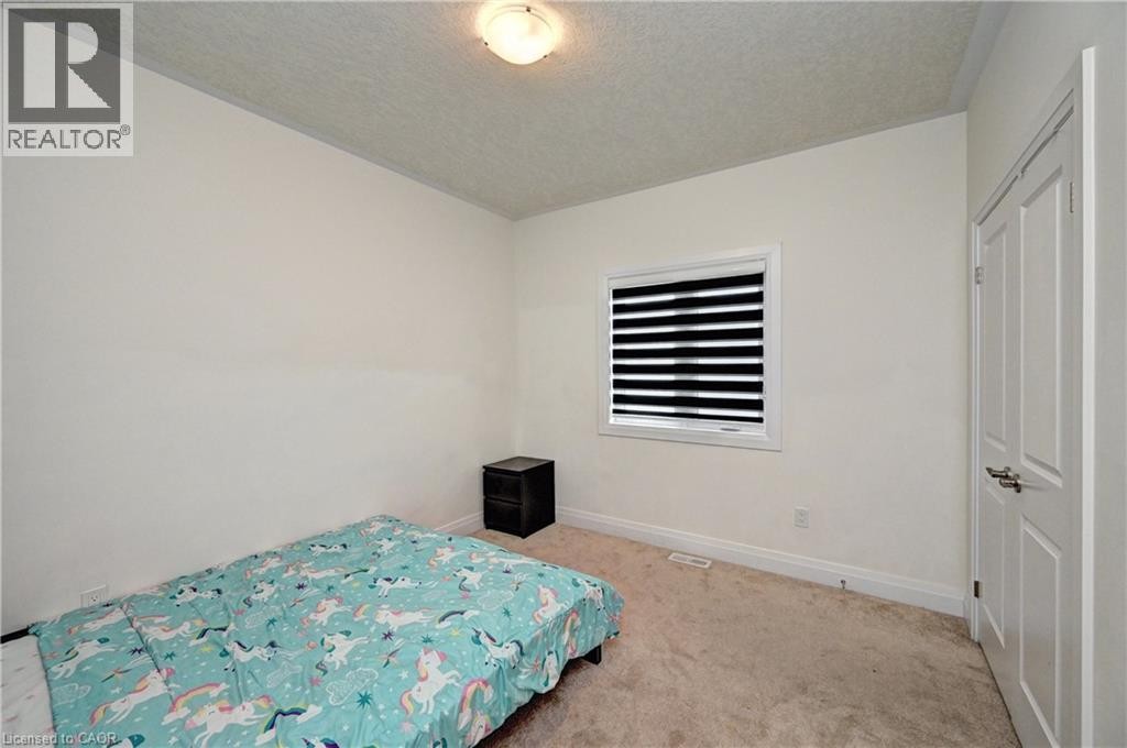 












520 NATHALIE Crescent

,
Kitchener,




Ontario
N2E0H8

