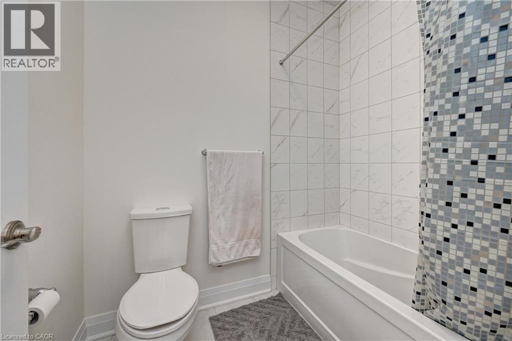 












520 NATHALIE Crescent

,
Kitchener,




Ontario
N2E0H8

