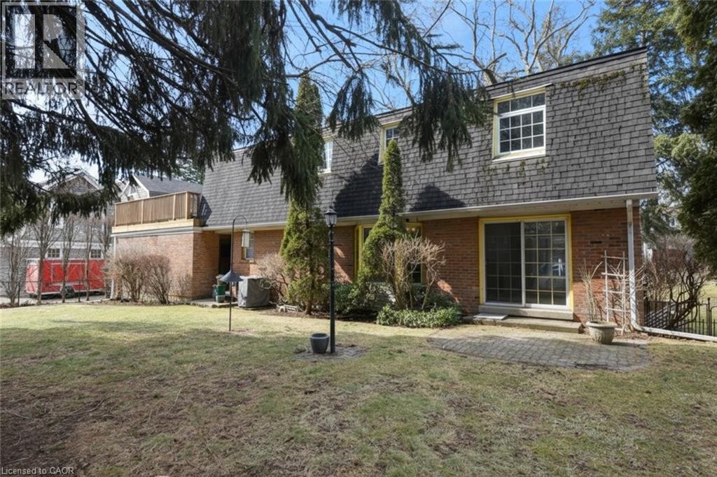 












25 TIMBER Lane

,
Oakville,




Ontario
L6L2Z4

