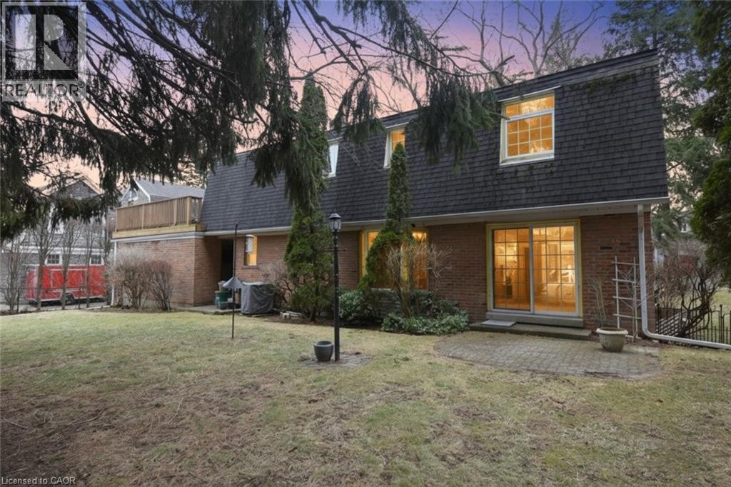 












25 TIMBER Lane

,
Oakville,




Ontario
L6L2Z4

