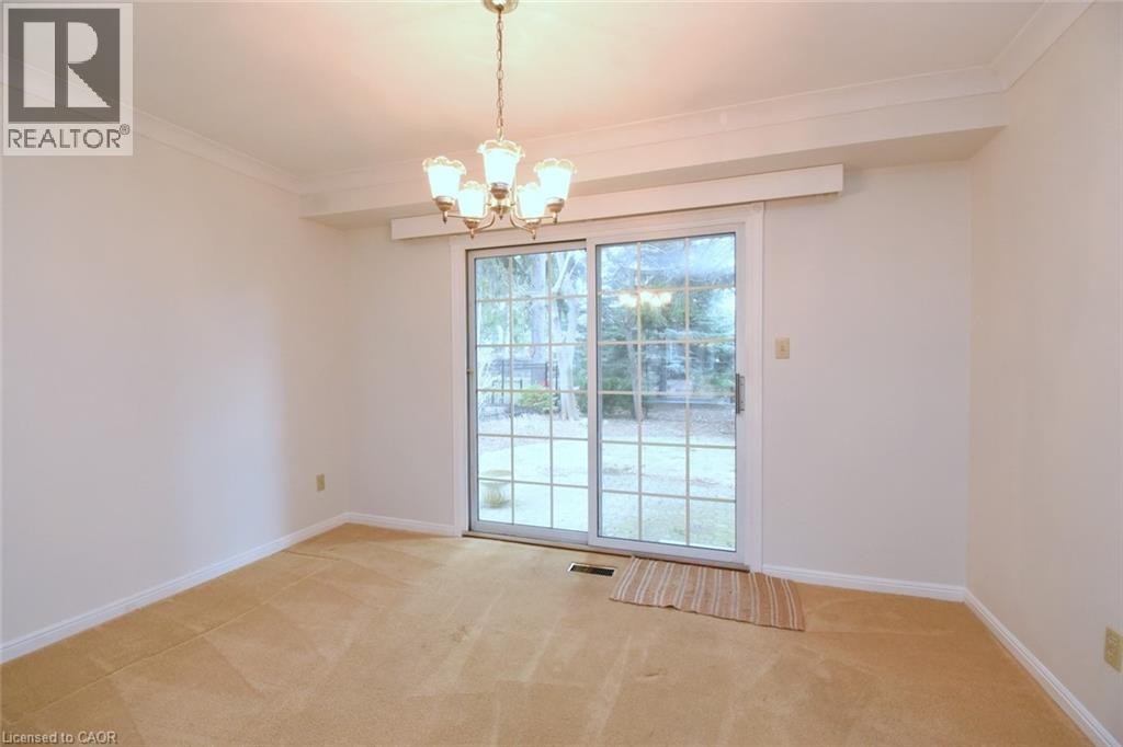 












25 TIMBER Lane

,
Oakville,




Ontario
L6L2Z4

