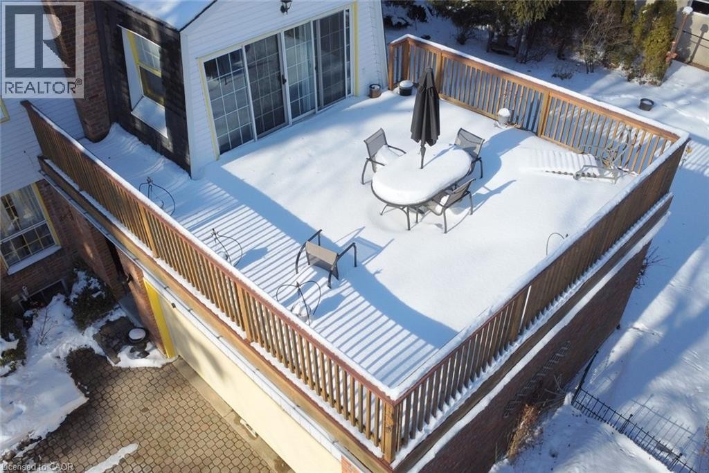 












25 TIMBER Lane

,
Oakville,




Ontario
L6L2Z4

