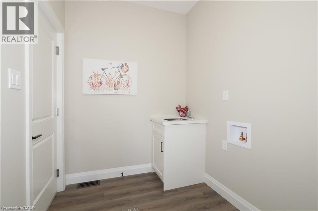 












112 BEDELL Drive

,
Drayton,




Ontario
N0G1P0

