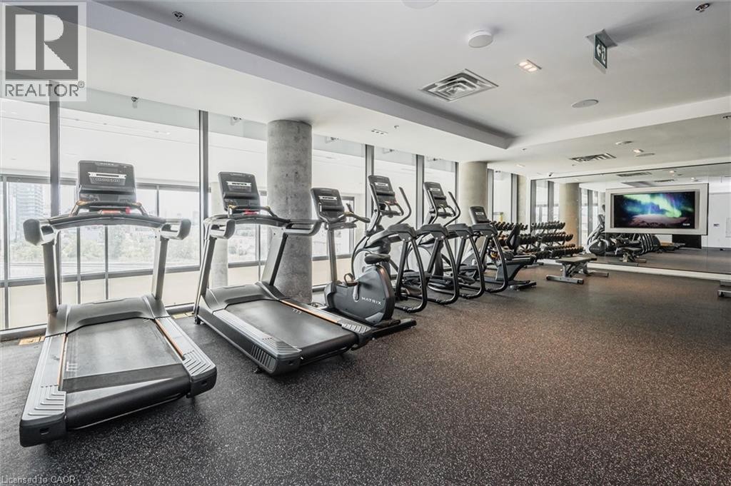 












5 WELLINGTON Street S Unit# 1604

,
Kitchener,




Ontario
N2G0E3

