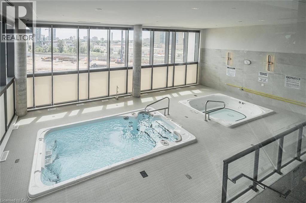 












5 WELLINGTON Street S Unit# 1604

,
Kitchener,




Ontario
N2G0E3

