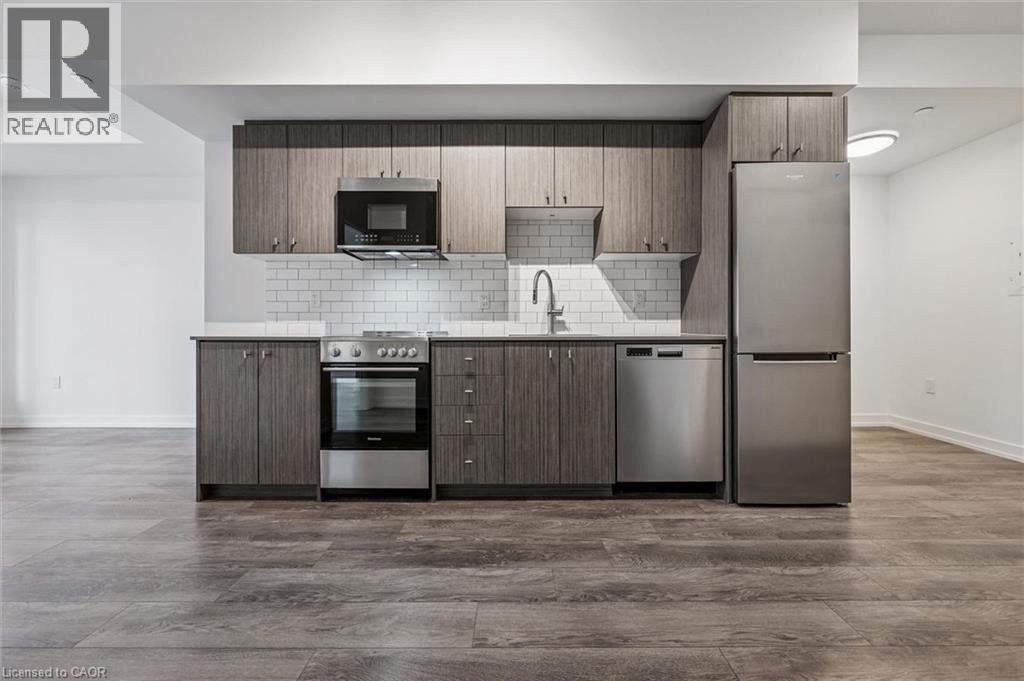 












5 WELLINGTON Street S Unit# 1604

,
Kitchener,




Ontario
N2G0E3

