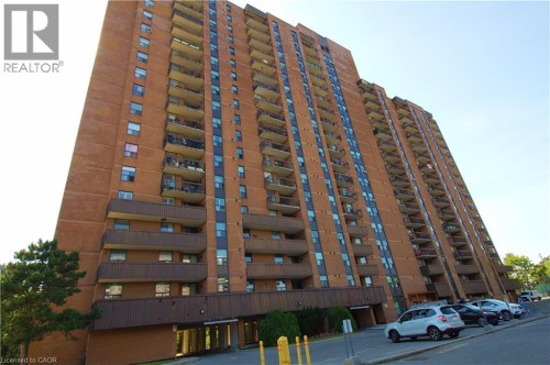 View of apartment building / complex