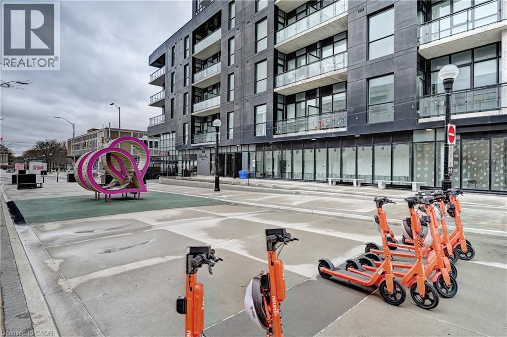 












60 CHARLES Street W Unit# 801

,
Kitchener,




Ontario
N2G0C9

