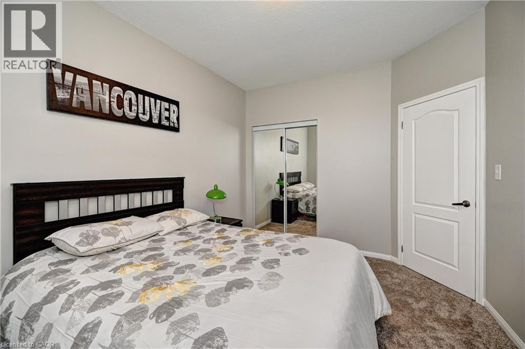 












48 OSGOODE Street

,
Cambridge,




Ontario
N3C0E8

