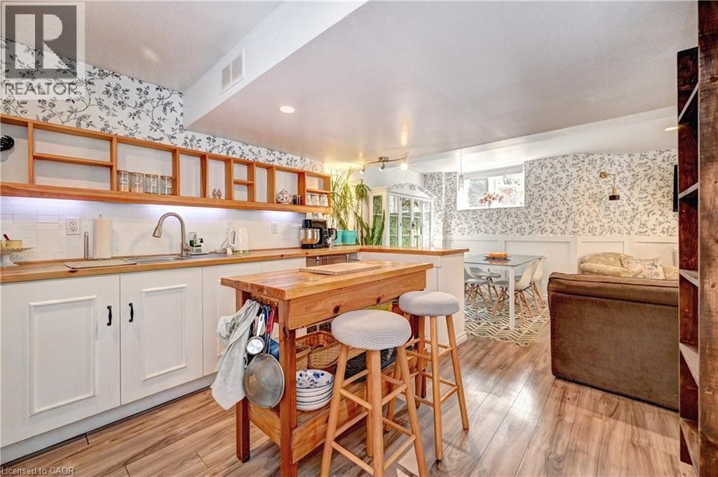 












222 BALDWIN Drive

,
Cambridge,




Ontario
N3C0B3

