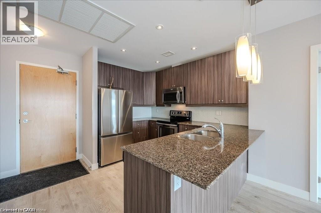 












1 VICTORIA Street S Unit# 811

,
Kitchener,




Ontario
N2G0B5

