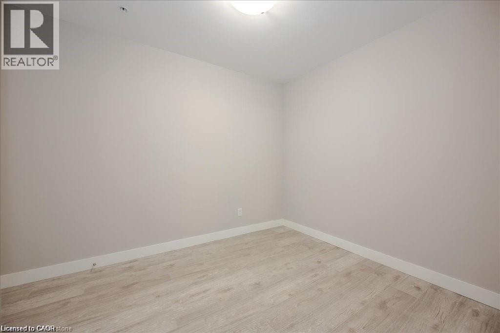 












1 VICTORIA Street S Unit# 811

,
Kitchener,




Ontario
N2G0B5

