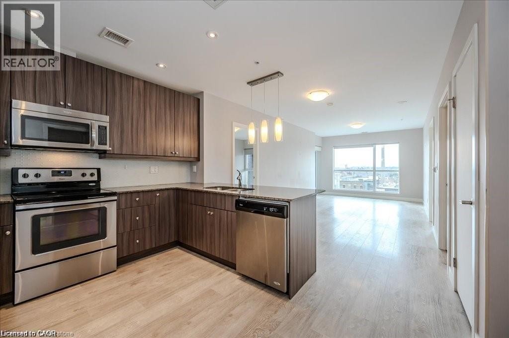 












1 VICTORIA Street S Unit# 811

,
Kitchener,




Ontario
N2G0B5

