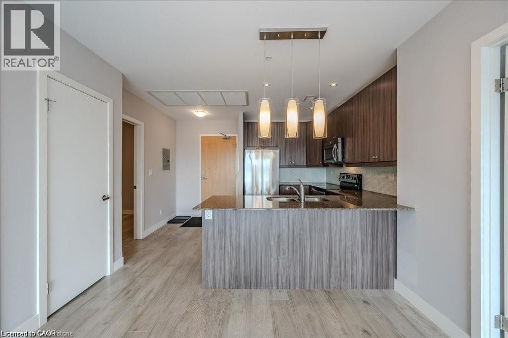 












1 VICTORIA Street S Unit# 811

,
Kitchener,




Ontario
N2G0B5

