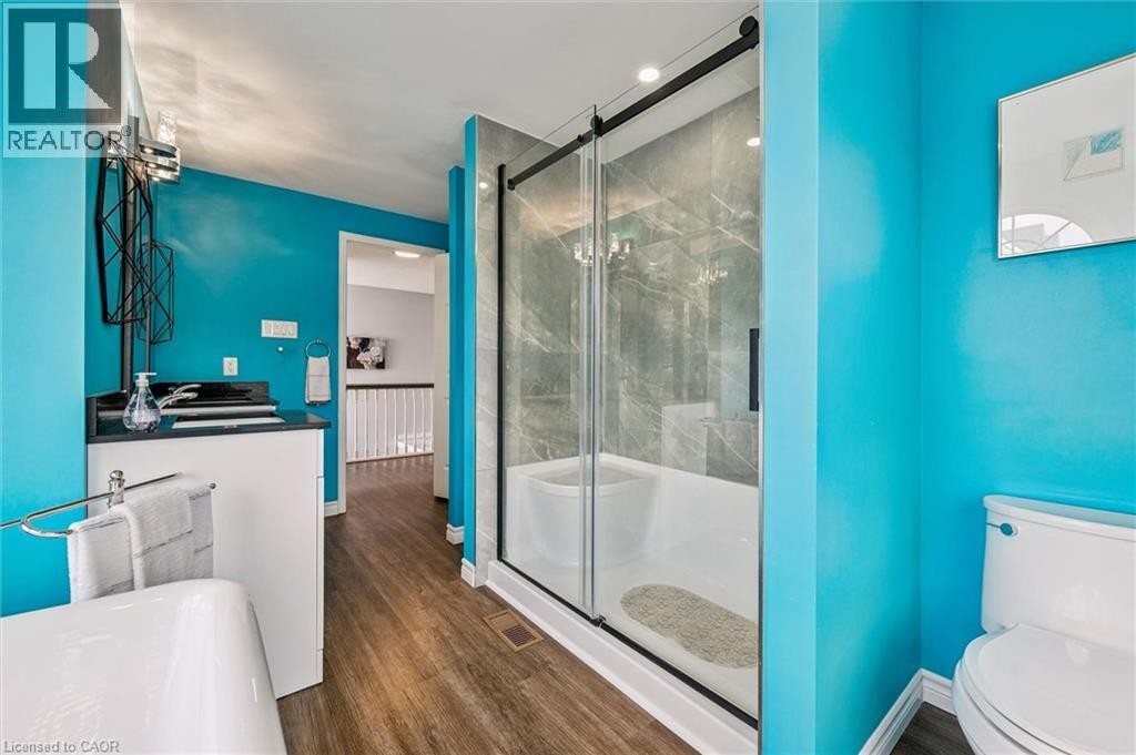












270 MORRISON Road Unit# 2A

,
Kitchener,




Ontario
N2A3J5

