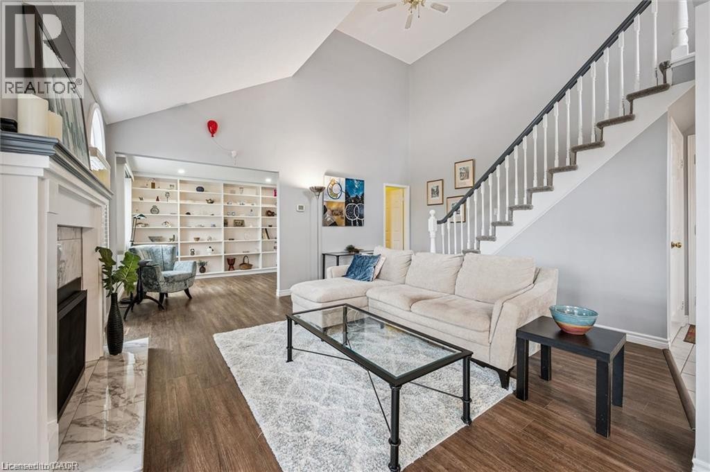 












270 MORRISON Road Unit# 2A

,
Kitchener,




Ontario
N2A3J5

