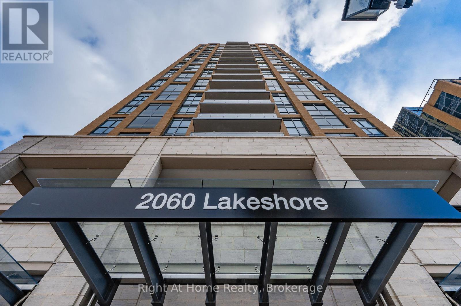












802 - 2060 LAKESHORE ROAD

,
Burlington (Brant),




Ontario
L7R0G2

