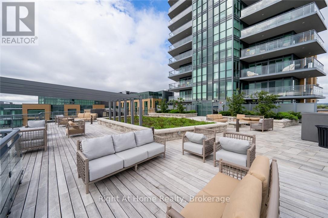 












802 - 2060 LAKESHORE ROAD

,
Burlington (Brant),




Ontario
L7R0G2

