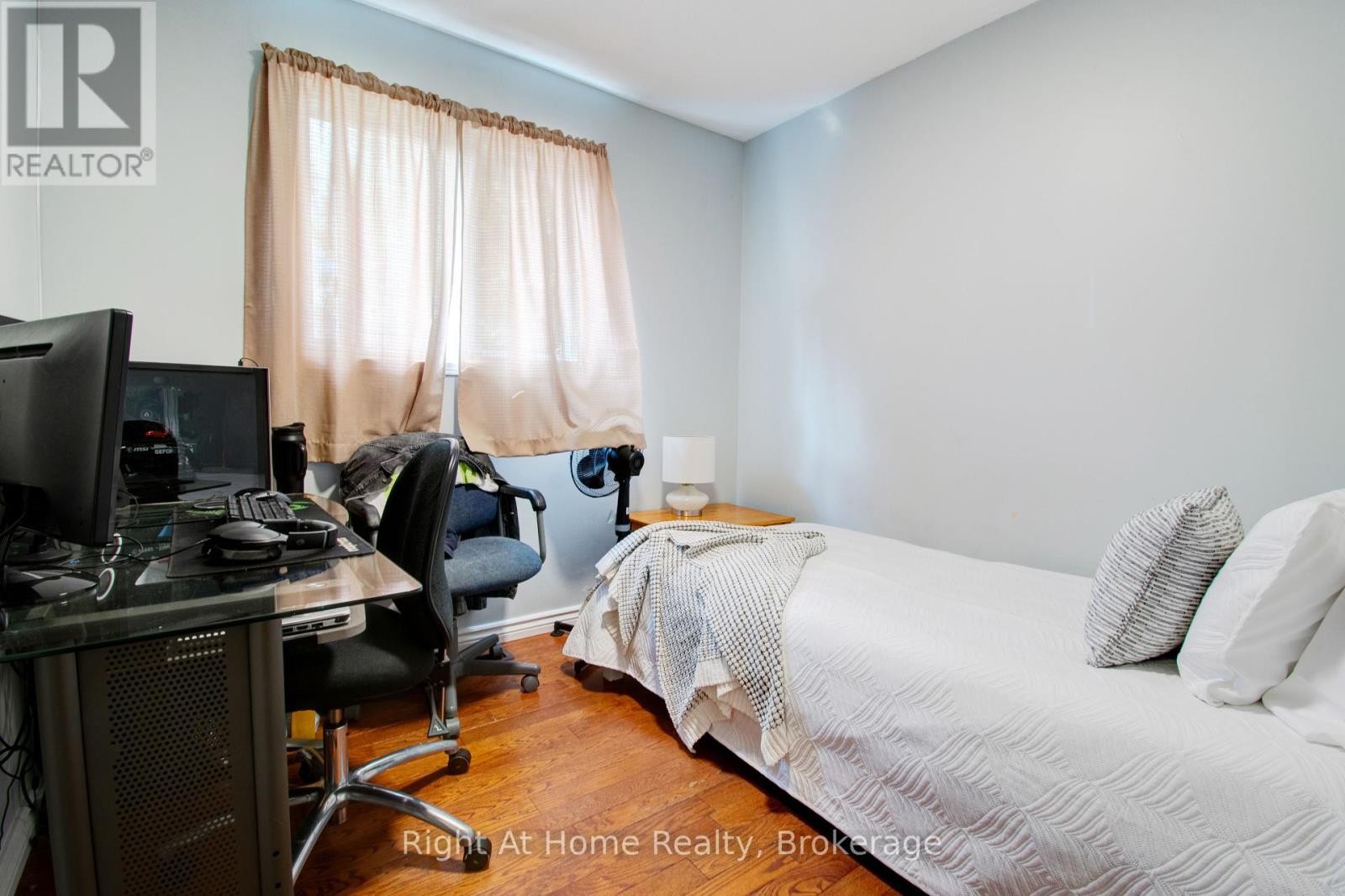 












63 MARTINDALE CRESCENT

,
Brampton (Brampton West),




Ontario
L6X2V7

