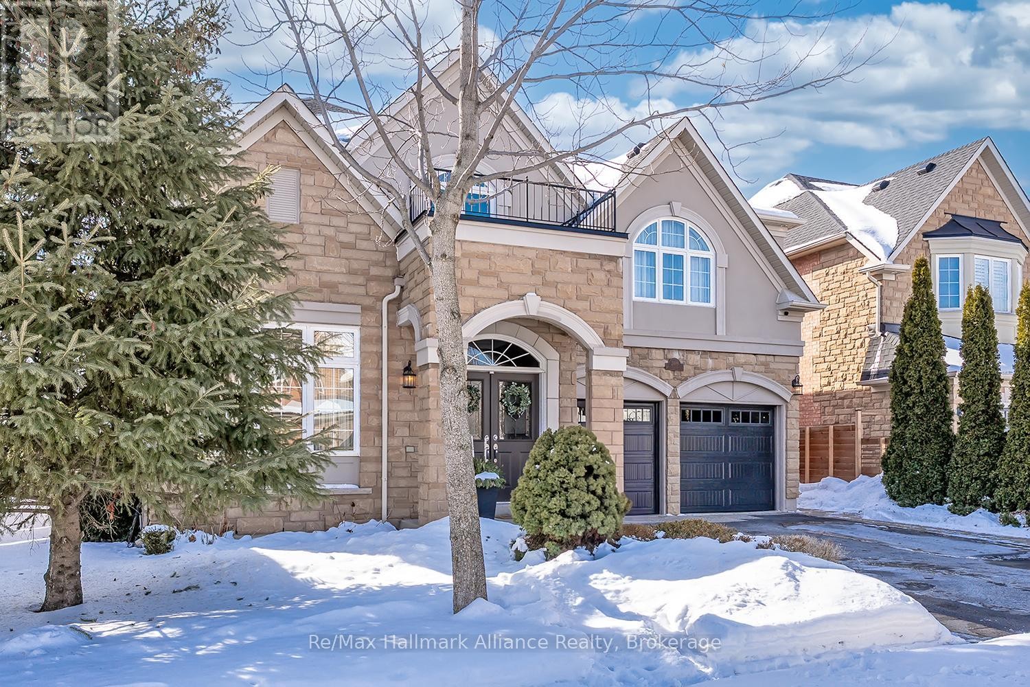 












2489 WHISTLING SPRINGS CRESCENT

,
Oakville (WM Westmount),




Ontario
L6M5G3

