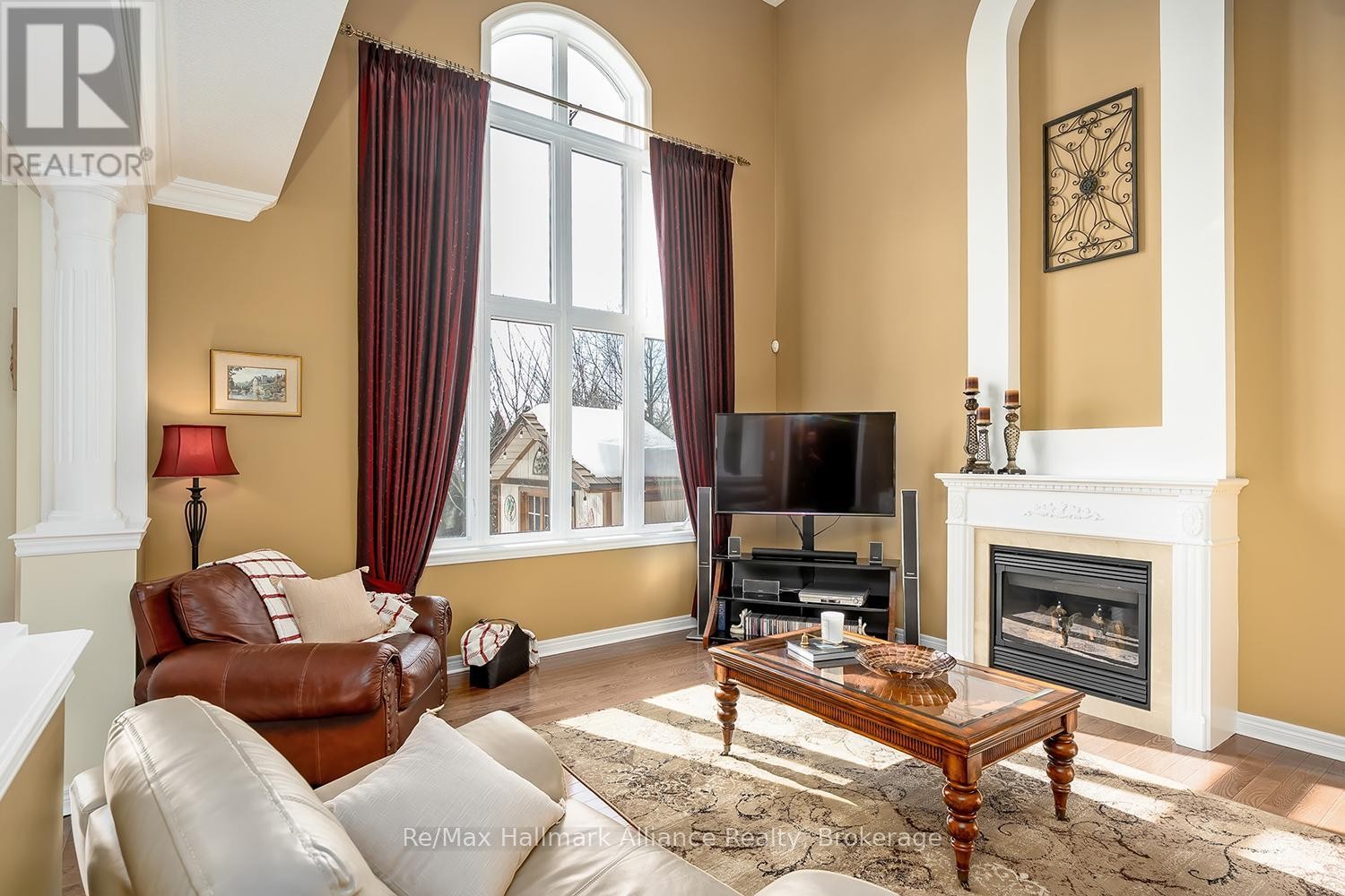 












2489 WHISTLING SPRINGS CRESCENT

,
Oakville (WM Westmount),




Ontario
L6M5G3

