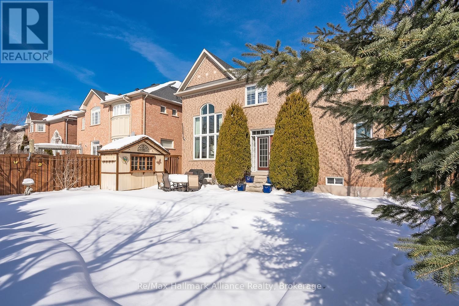 












2489 WHISTLING SPRINGS CRESCENT

,
Oakville (WM Westmount),




Ontario
L6M5G3

