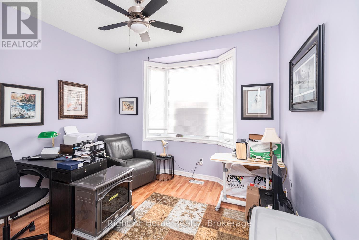 












84 GREENTRAIL DRIVE W

,
Hamilton (Mount Hope),




Ontario
L0R1W0

