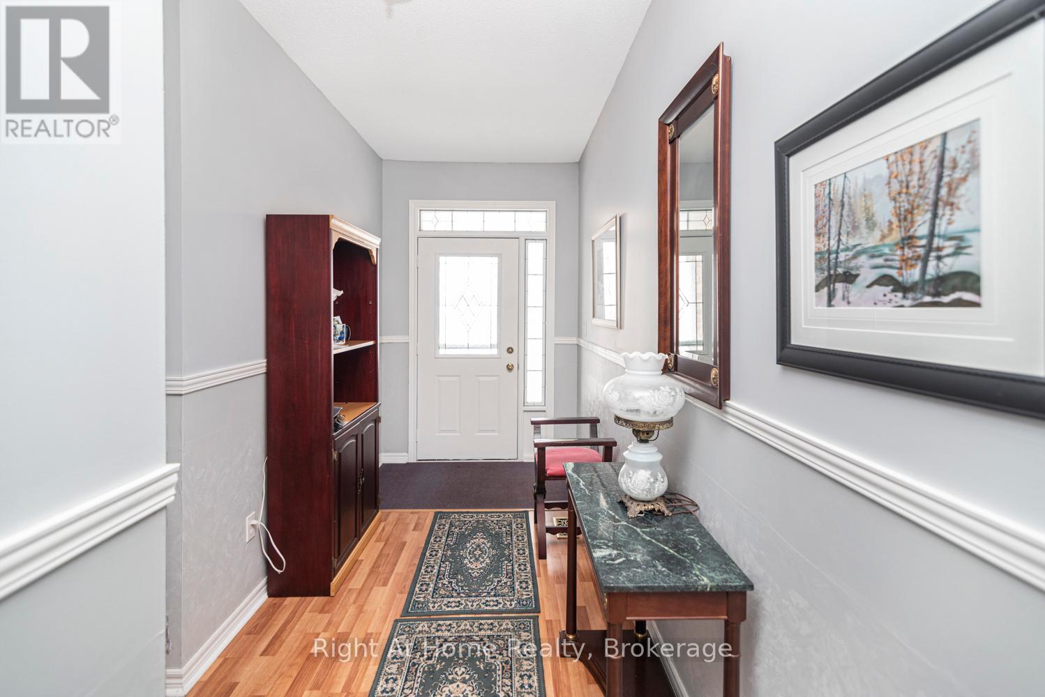












84 GREENTRAIL DRIVE W

,
Hamilton (Mount Hope),




Ontario
L0R1W0

