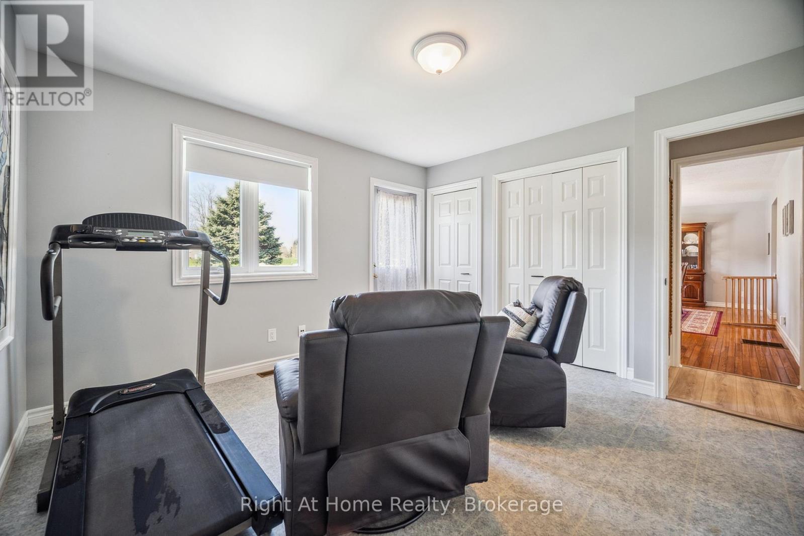 












664 MAPLE STREET

,
Huron East (Brussels),




Ontario
N0G1H0

