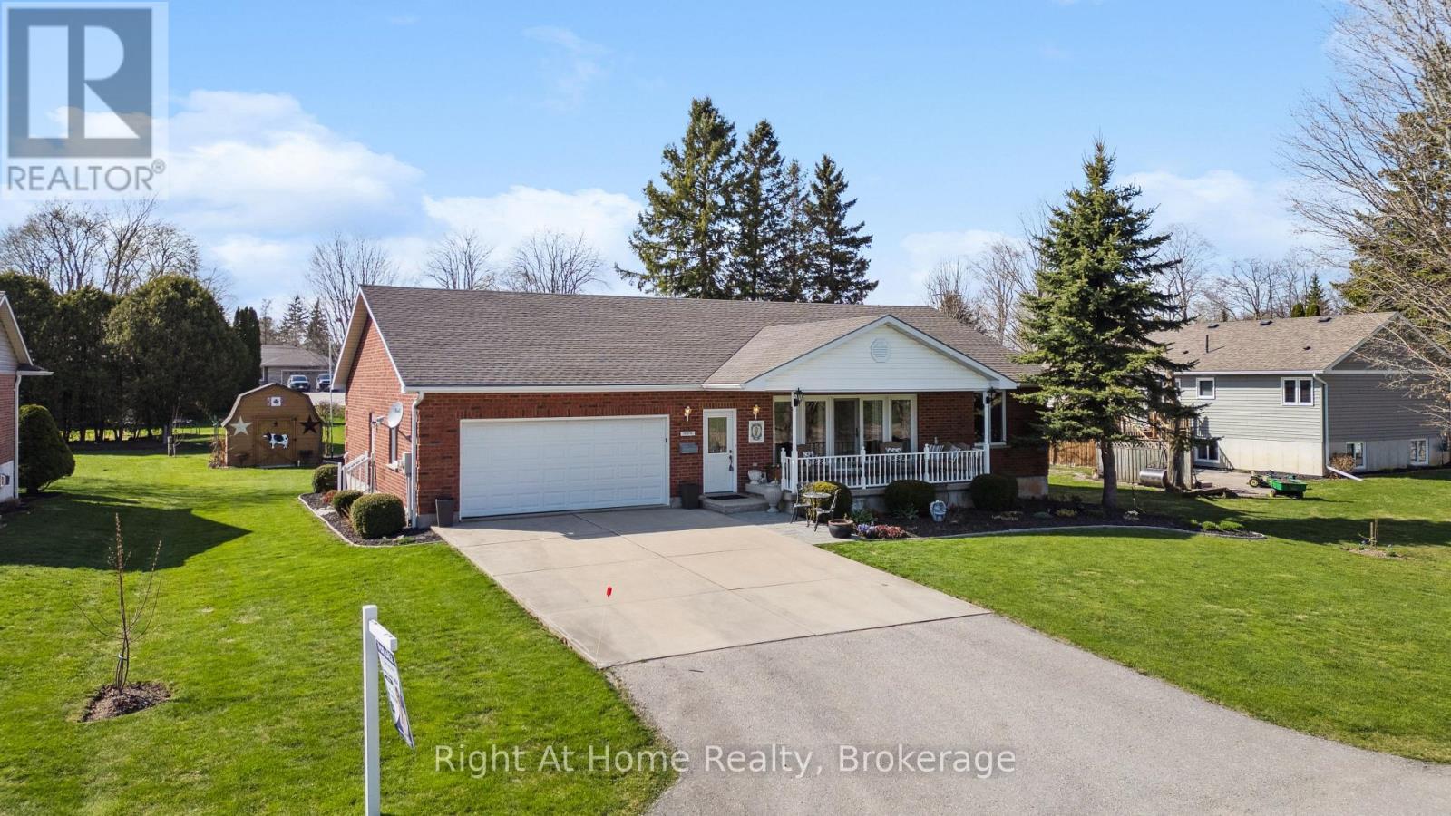












664 MAPLE STREET

,
Huron East (Brussels),




Ontario
N0G1H0

