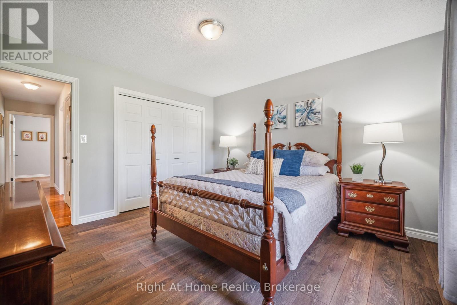 












664 MAPLE STREET

,
Huron East (Brussels),




Ontario
N0G1H0


