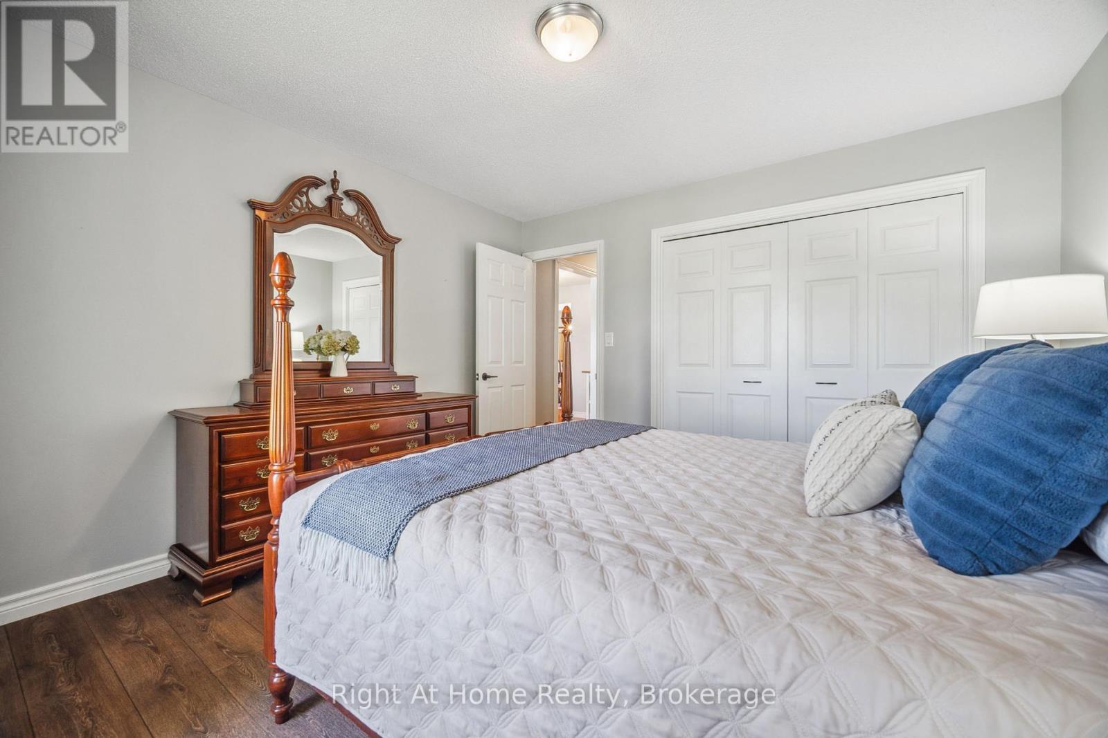 












664 MAPLE STREET

,
Huron East (Brussels),




Ontario
N0G1H0

