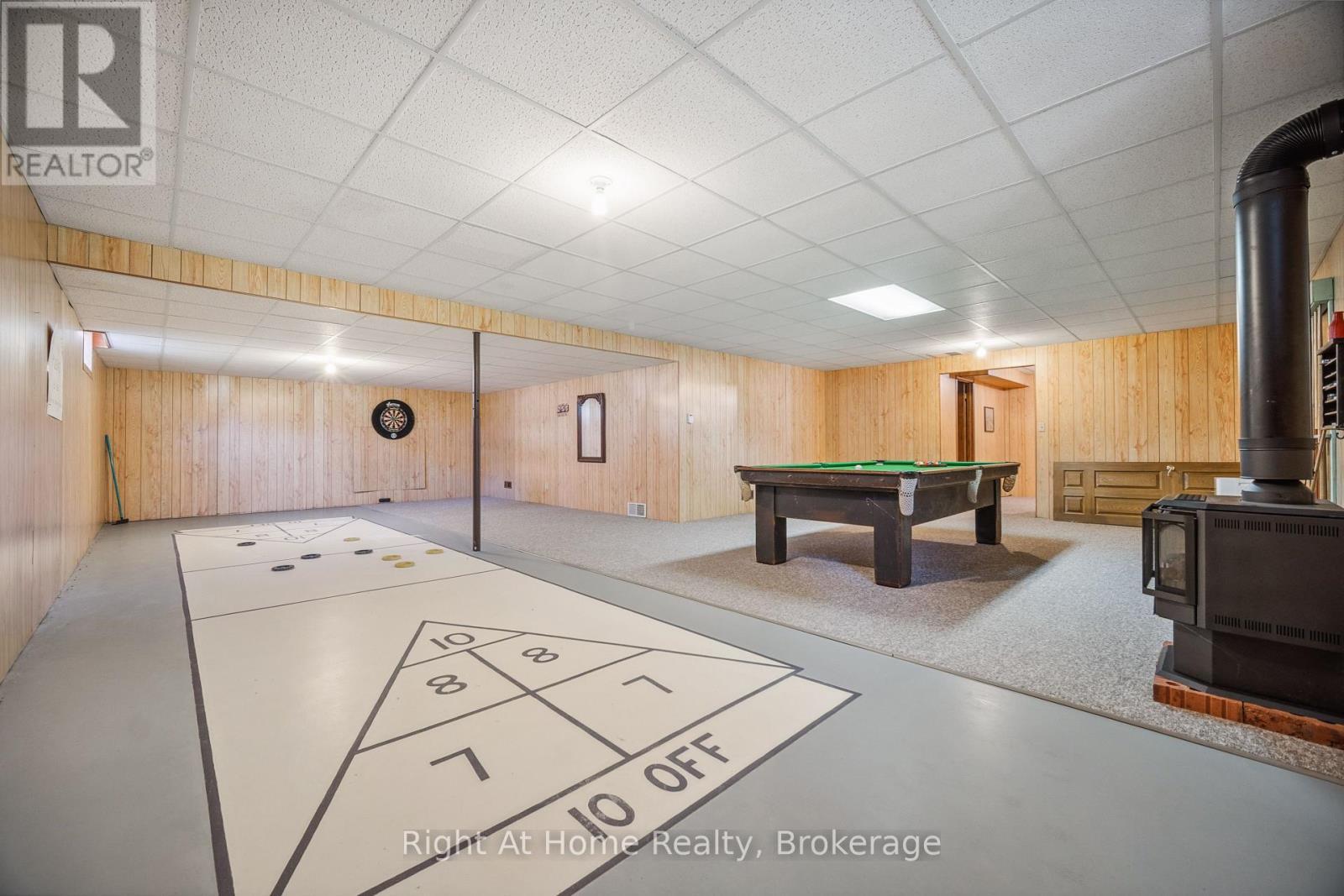 












664 MAPLE STREET

,
Huron East (Brussels),




Ontario
N0G1H0

