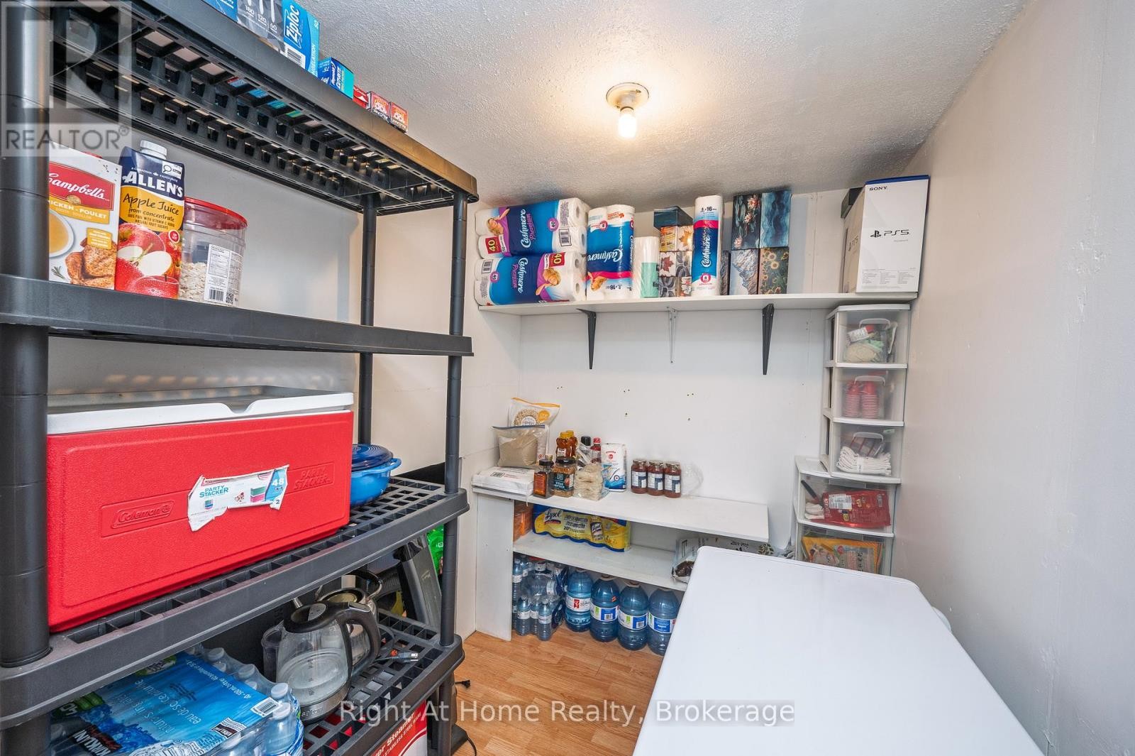 












35 - 65 GLAMIS ROAD

,
Cambridge,




Ontario
N1R6W4

