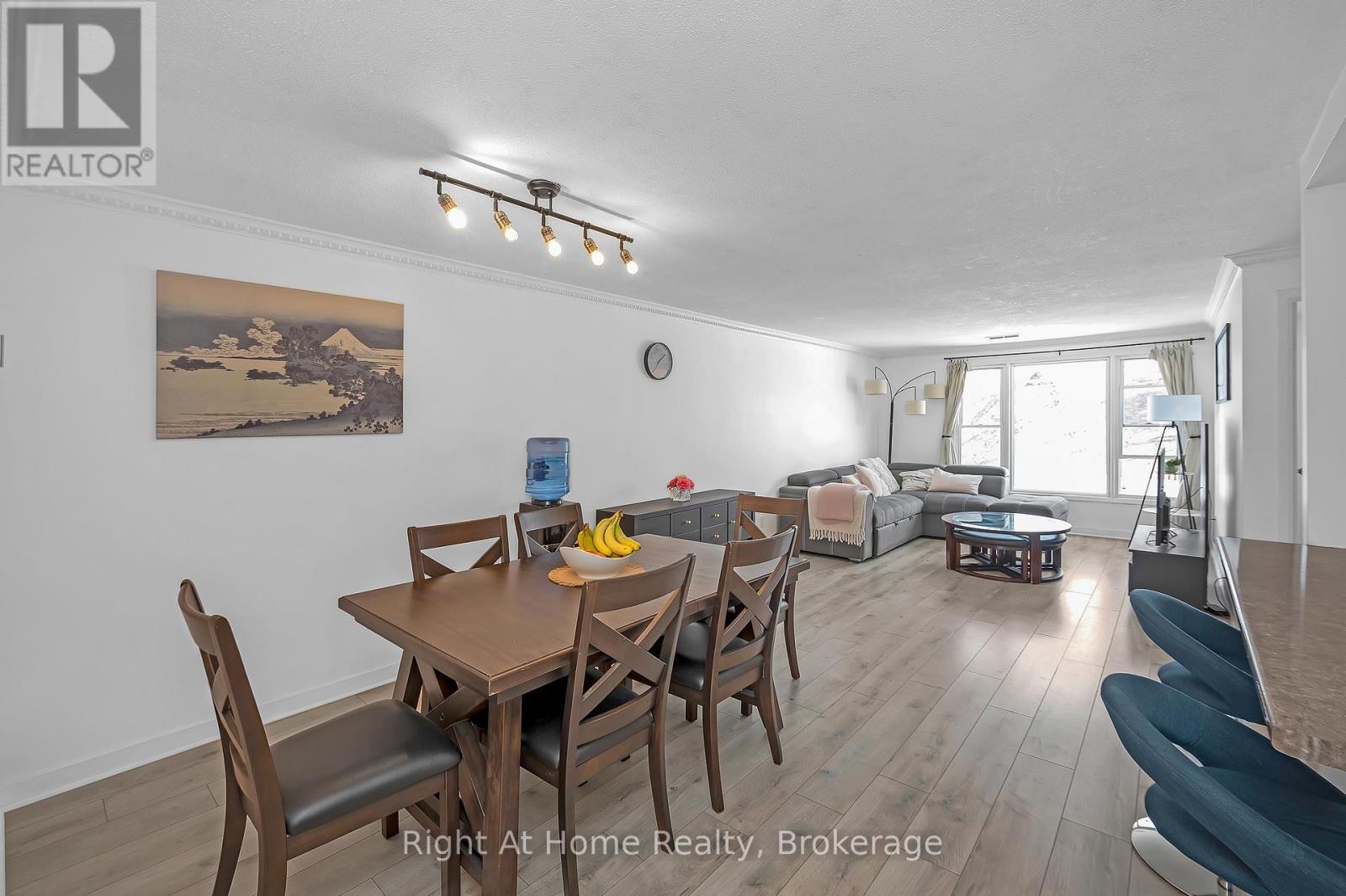 












35 - 65 GLAMIS ROAD

,
Cambridge,




Ontario
N1R6W4

